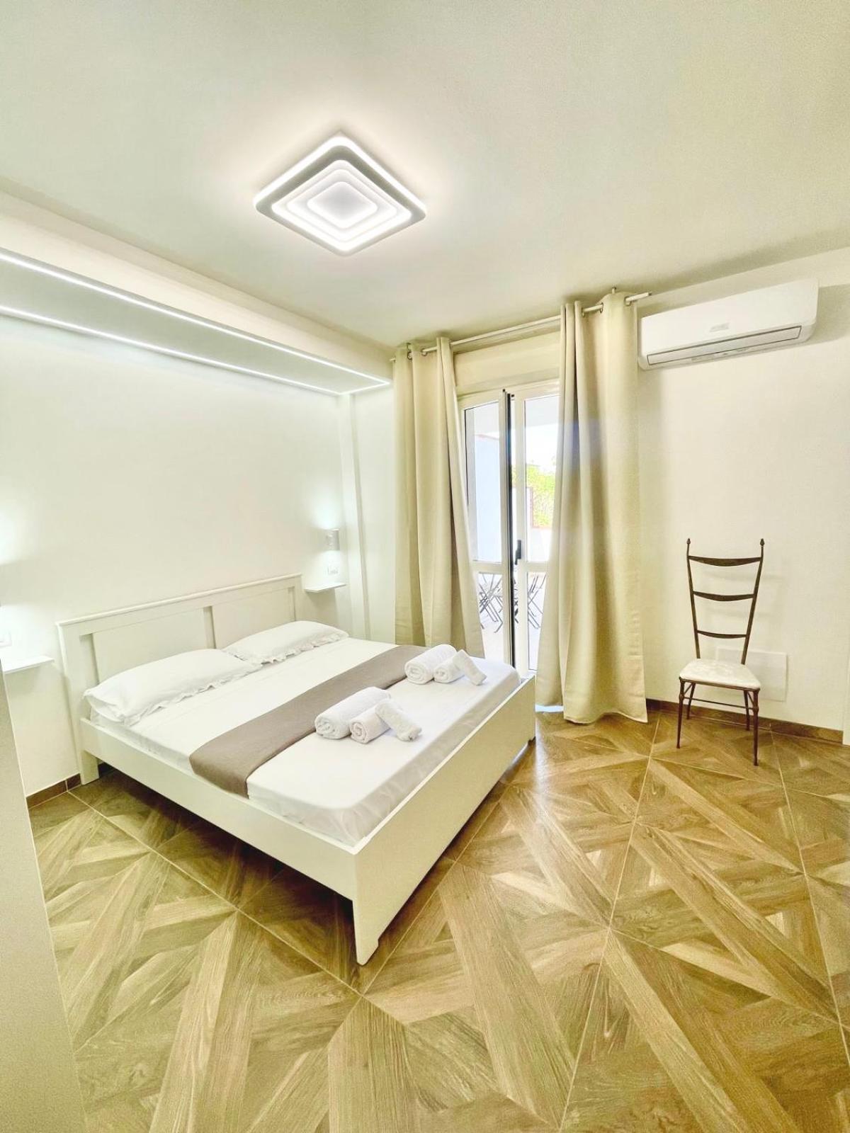 Room 24 Martinsicuro Bagian luar foto